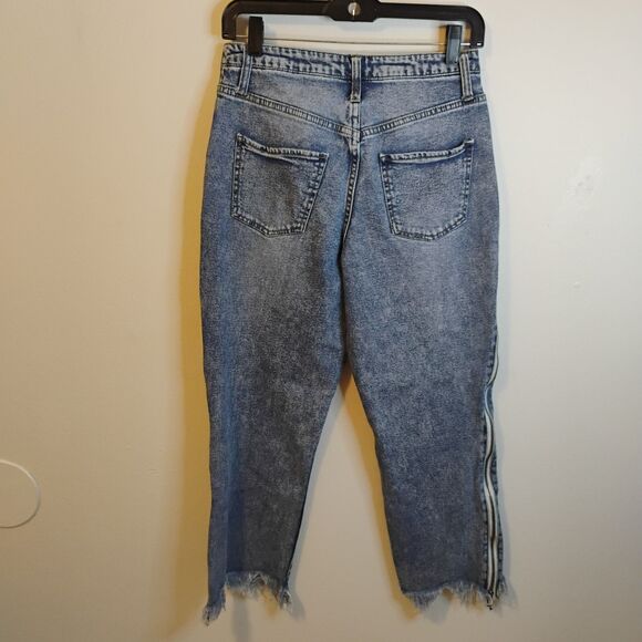 Side Zipper Jeans  Cut Off Fringe Hippie Hipster Boho Women's Size 4 - Picture 4 of 10